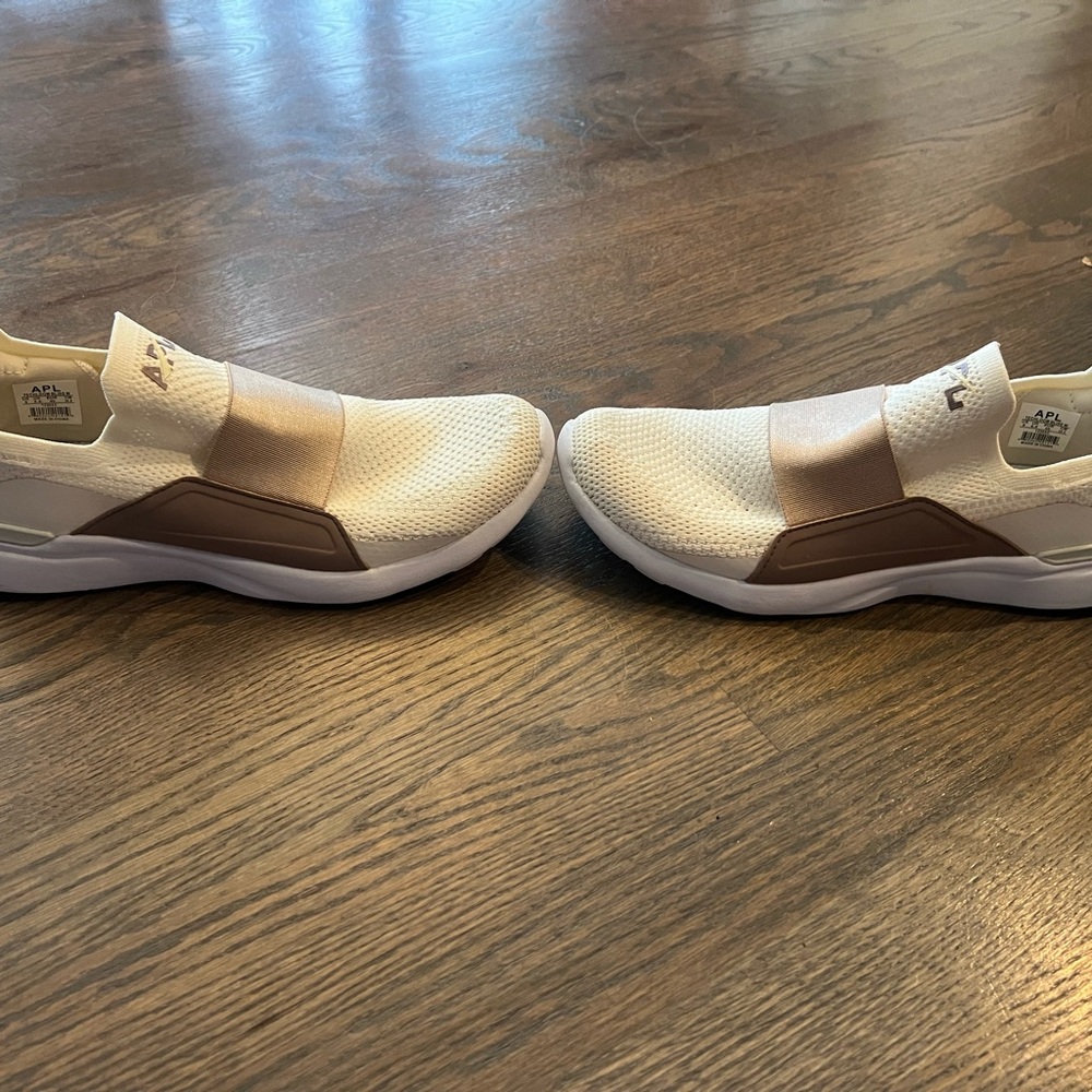 APL TechLoom Bliss Sneakers